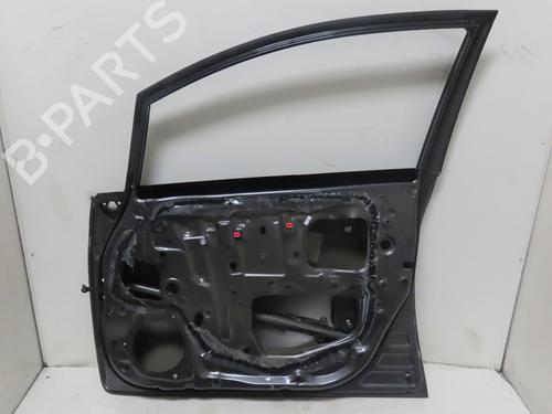 Used Right front door TOYOTA AURIS (_E15_) 2.0 D-4D (ADE150_, ADE150R) (126 hp) 32038300