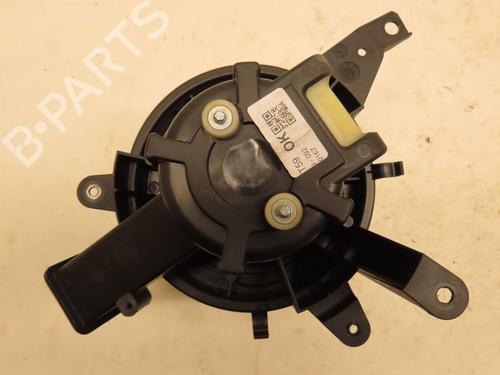Used Heater blower motor FIAT 500X (334_) 1.6 D Multijet (334AXA1B, 334AXA11) (120 hp) 30189159