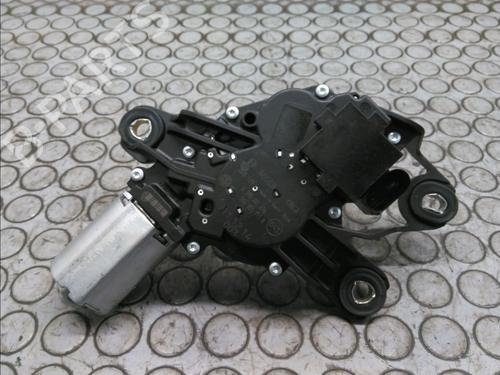 Ruitenwissermotor achter VW GOLF VI (5K1) 2.0 TDI 4motion (140 hp) 17783139