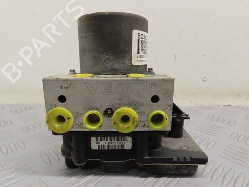 Used ABS pump LANCIA MUSA (350_) 1.3 D Multijet (350.AXG11, 350.AXG1A) (90 hp) 17778379