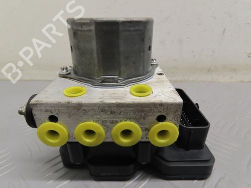 Used ABS pump MERCEDES-BENZ A-CLASS (W176) A 250 4-matic (176.051) (218 hp) 17778392