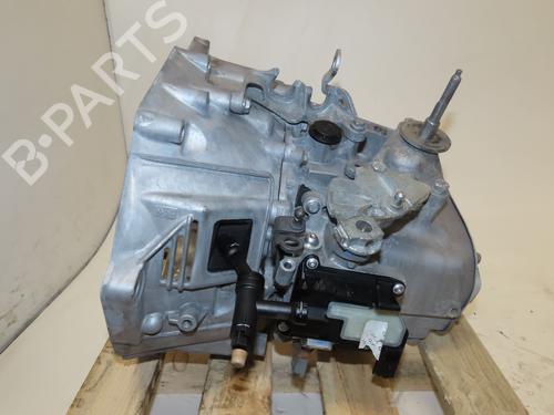 Used Gearbox PEUGEOT 3008 I MPV (0U_) 1.6 BlueHDi 120 (120 hp) 28285150