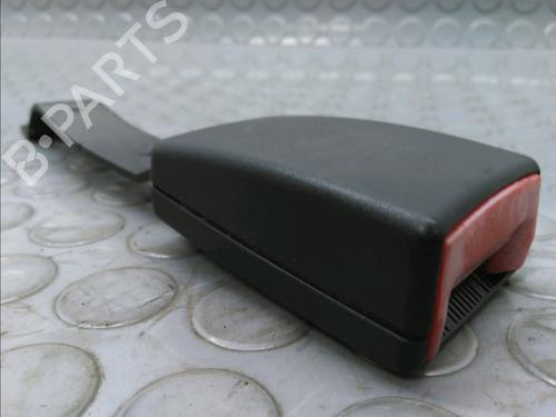 Used Seat buckle VW POLO (9N_, 9A_) 1.4 TDI (80 hp) 17780095