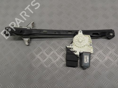 Elevador vidro trás esquerdo VW TIGUAN (5N_) 2.0 TDI (140 hp) 31692407
