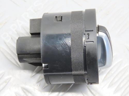 Used Headlight switch VW GOLF VI (5K1) 2.0 TDI (110 hp) 17779344