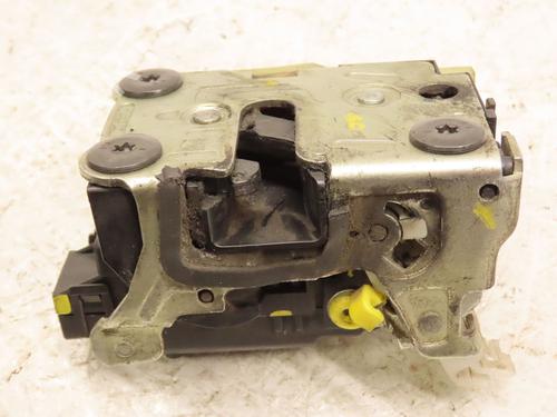 front-left-lock-dacia-lodgy-js_-2012-28067892 main image