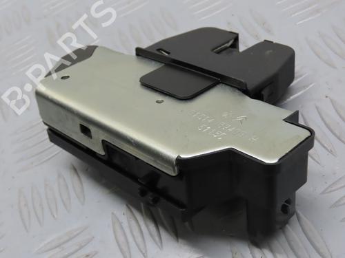 Used Tailgate lock PEUGEOT 208 I (CA_, CC_) 1.0 VTi (68 hp) 31276527