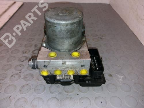 Used ABS pump PEUGEOT 5008 (0U_, 0E_) 1.6 HDi (110 hp) 11939419