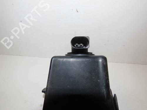 Used Left front fog light VW POLO V (6R1, 6C1) 1.2 (60 hp) 31276612