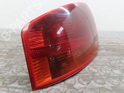 Left taillight AUDI A4 B7 (8EC) 2.0 TDI 16V | BP17782897C34 