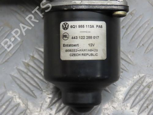 Used Front wiper motor VW POLO IV (9N_, 9A_) 1.4 16V (75 hp) 26442444