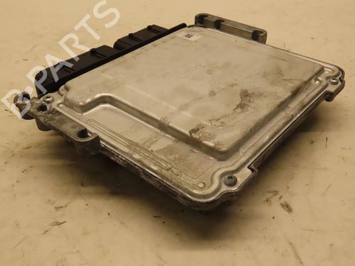 Engine control unit (ECU) PEUGEOT 208 II (UB_, UP_, UW_, UJ_) 1.5 BlueHDI 100 | BP30139530M57