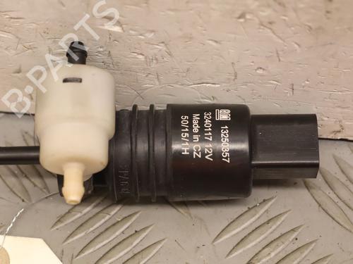 Washer pump OPEL KARL (C16) 1.0 | BP37675633E24 - Image 2