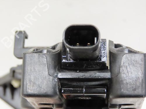 front-left-exterior-door-handle-audi-a4-b8-avant-8k5-2007-2008-2009-2010-2011-2012-2013-2014-2015-2016-2017-28416026 main image