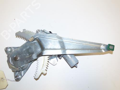 Rudehejsemekanisme Højre bagtil Rudehejsemekanisme Højre bagtil SUZUKI SWIFT V (AZ) 1.2 Hybrid (Mild Hybrid) (A2L412) (83 hp) 33248266 33248266