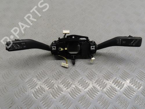 Used Steering column stalk VW GOLF VI (5K1) 1.6 TDI (105 hp) 19639268