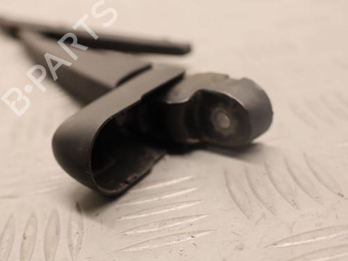 Used Rear windshield wiper arm Rear windshield wiper arm SUZUKI SWIFT IV (FZ, NZ) 1.2 (AZH412, ZC72S) (94 hp) 33727404 33727404