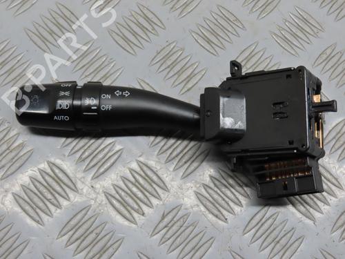 Used Headlight switch KIA SPORTAGE II (JE_, KM_) 2.0 CRDi 4WD (113 hp) 21522954