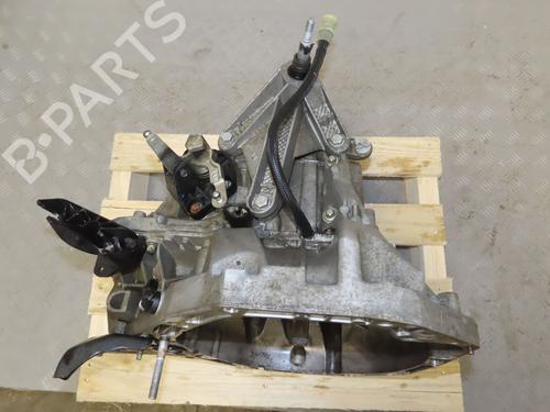 gearbox-renault-clio-iii-grandtour-kr01_-2007-24706215 main image