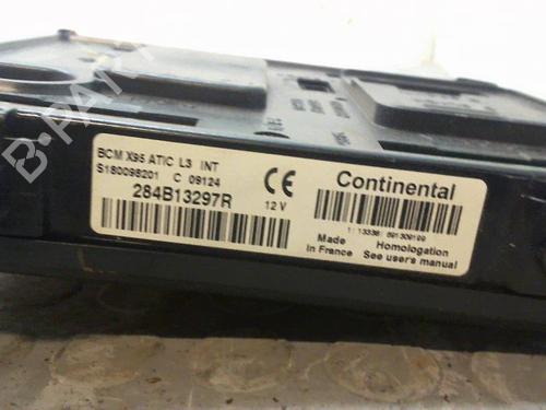 Used Fuse box RENAULT KANGOO Express (FW0/1_) 1.5 dCi 75 (FW07, FW10, FW04) (75 hp) 9379132