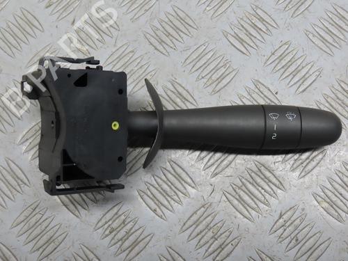 Used Steering column stalk RENAULT TRAFIC II Van (FL) 2.5 dCi 135 (FL0D) (135 hp) 24119084