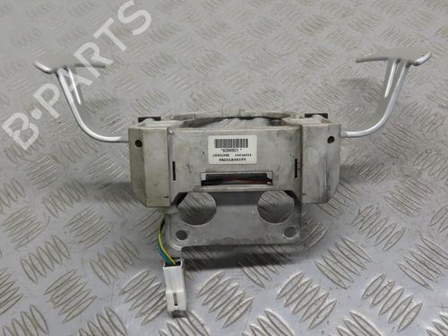 steering-wheel-controls-citroen-c-crosser-vu_-vv_-2007-2008-2009-2010-2011-2012-23413168 main image