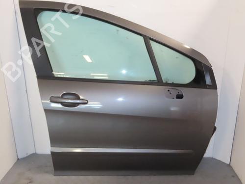 Used Right front door PEUGEOT 308 SW I (4E_, 4H_) 1.6 HDi (109 hp) 22997713