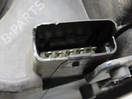 Right headlight RENAULT GRAND SCÉNIC II (JM0/1_) 1.5 dCi (JM1E) | BP29643864C29 