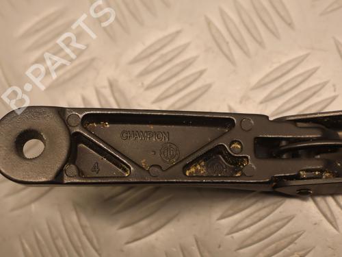 Vindrute viskerarm VW GOLF VI (5K1) 1.6 TDI (105 hp) 32376876