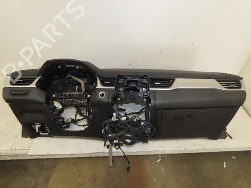 Used Dashboard Dashboard RENAULT CAPTUR II (HF_) TCe 100 (HFMT) (101 hp) 33769724 33769724