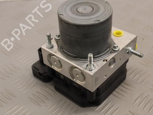 Used ABS pump ABS pump RENAULT KANGOO / GRAND KANGOO II (KW0/1_) 1.5 dCi 110 (KW06, KW12) (110 hp) 33136700 33136700