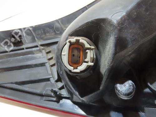 Used Right taillight NISSAN 350Z Coupe (Z33) 3.5 (AAZ33) (280 hp) 31865436