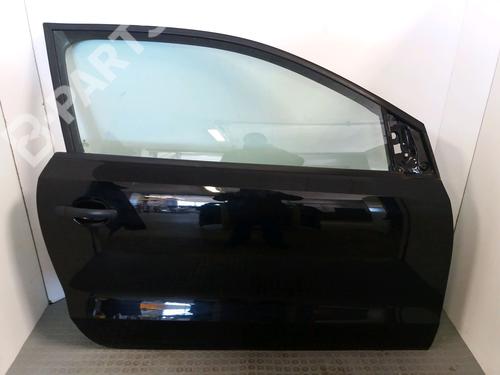 Used Left front door OPEL ZAFIRA A MPV (T98) 2.2 DTI 16V (F75) (125 hp) 9386782