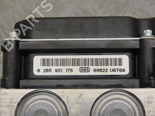 Used ABS pump ABS pump PEUGEOT 308 I (4A_, 4C_) 1.6 HDi (92 hp) 17995418 17995418