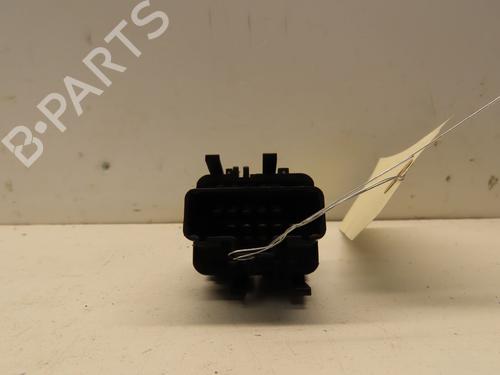 Used Left front window switch Left front window switch 37252755 37252755