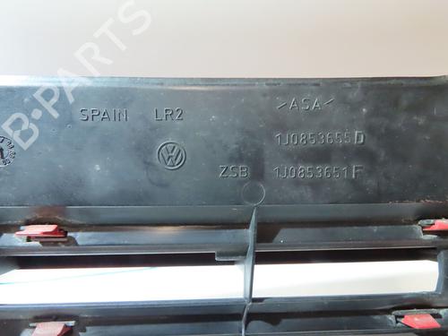 Calandre VW GOLF IV (1J1) 1.8 (125 hp) 32099896