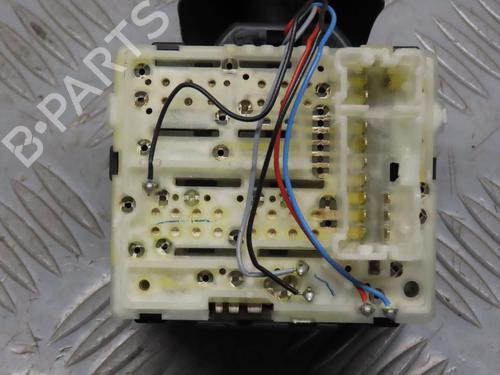 Used Steering column stalk RENAULT TWINGO III (BCM_, BCA_) 1.0 SCe 70 (71 hp) 9385094