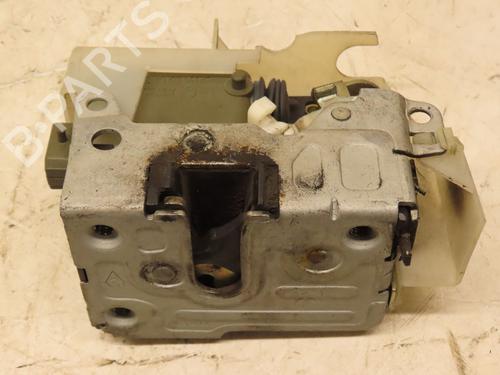 Højre bagtil lås RENAULT CLIO II (BB_, CB_) 1.2 (BB0A, BB0F, BB10, BB1K, BB28, BB2D, BB2H, CB0A,... (58 hp) 29643806