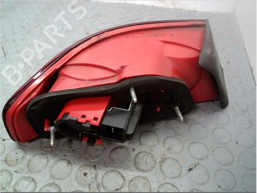 Right taillight ALFA ROMEO 159 Sportwagon (939_) 2.4 JTDM (939BXD1B, 939BXD12) | BP9389157C35 
