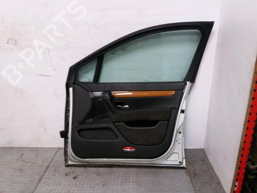Used Right front door Right front door RENAULT VEL SATIS (BJ0_) 2.2 dCi (BJ0M) (113 hp) 12107580 12107580