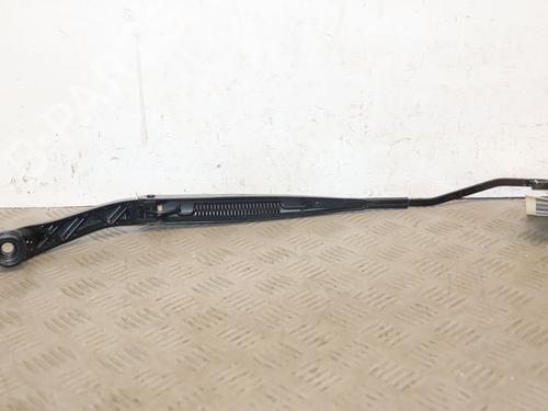 Used Front windshield wiper arm Front windshield wiper arm 37675625 37675625