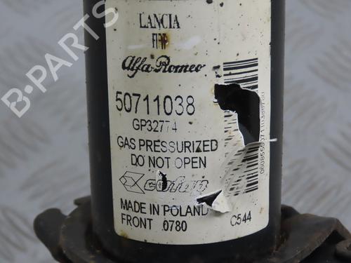 Used Right front shock absorber Right front shock absorber LANCIA MUSA (350_) 1.3 D Multijet (350.AXG11, 350.AXG1A) (90 hp) 17777730 17777730