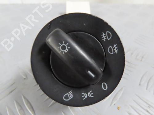 Commande de phare VW GOLF V (1K1) 2.0 TDI 16V 4motion (140 hp) 19639276