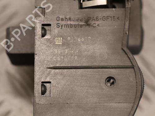 Used Headlight switch Headlight switch OPEL CORSA C (X01) 1.2 (F08, F68) (75 hp) 33727285 33727285