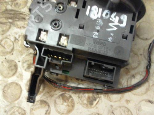 Used Steering column stalk RENAULT SCÉNIC II (JM0/1_) 1.5 dCi (JM02, JM13) (101 hp) 9378928