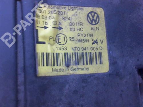 Scheinwerfer links VW TOURAN (1T1, 1T2) 2.0 TDI | BP9382697C28