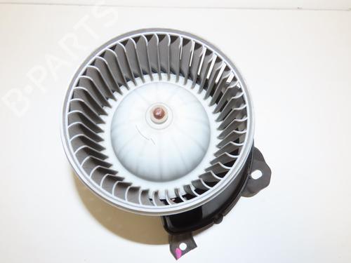 Used Heater blower motor Heater blower motor OPEL CORSA D (S07) 1.4 (L08, L68) (100 hp) 32690751 32690751