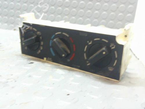 Used Climate control CITROËN BERLINGO / BERLINGO FIRST Box Body/MPV (M_) 1.6 HDI 75 (MB9HW) (75 hp) 9382482