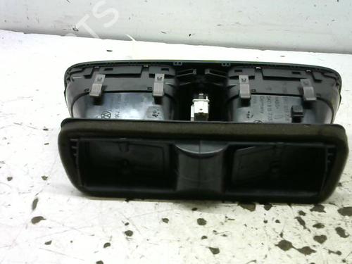 Used Warning switch VW GOLF VI (5K1) 2.0 TDI (140 hp) 9374874