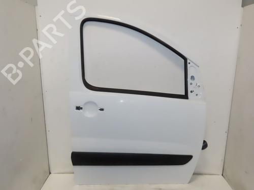 Used Right front door Right front door 38736697 38736697